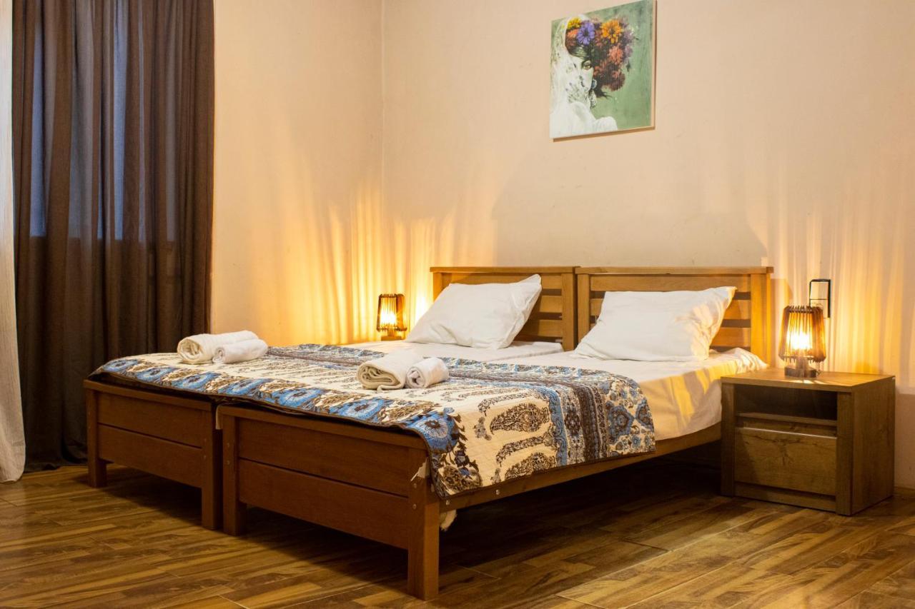 Nino'S Guest House 트빌리시 외부 사진