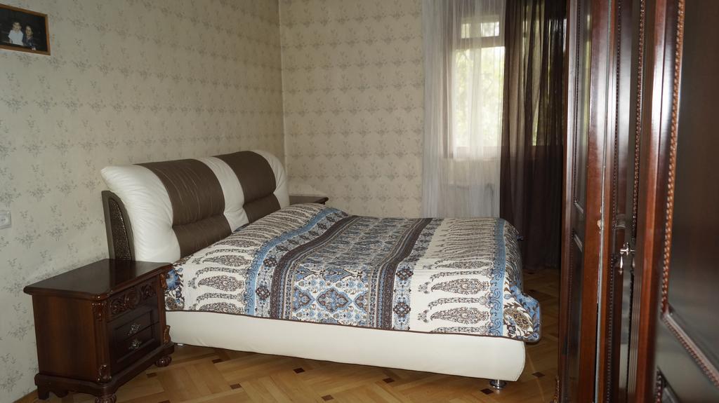 Nino'S Guest House 트빌리시 객실 사진