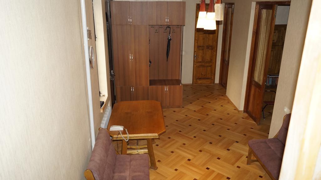 Nino'S Guest House 트빌리시 객실 사진